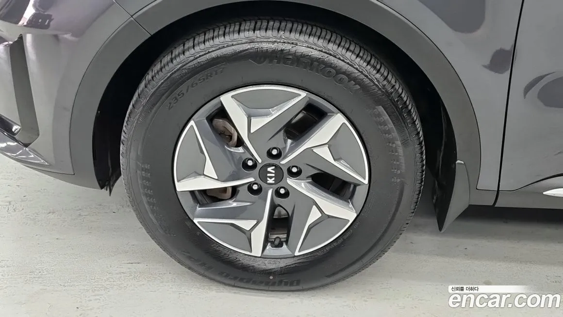 Kia Sorento — фото 7