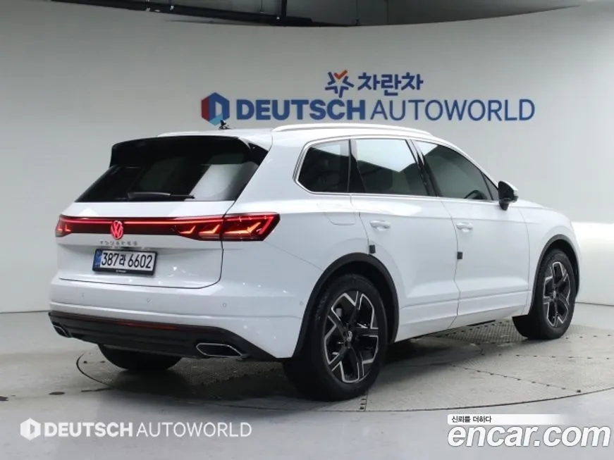 Volkswagen Touareg 2026 из KR, фото 2