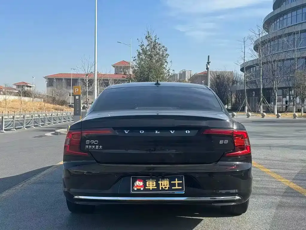 Volvo S90 2021 из CN, фото 7