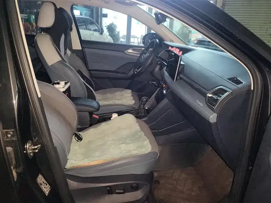Volkswagen Tharu 2024 из CN, фото 10