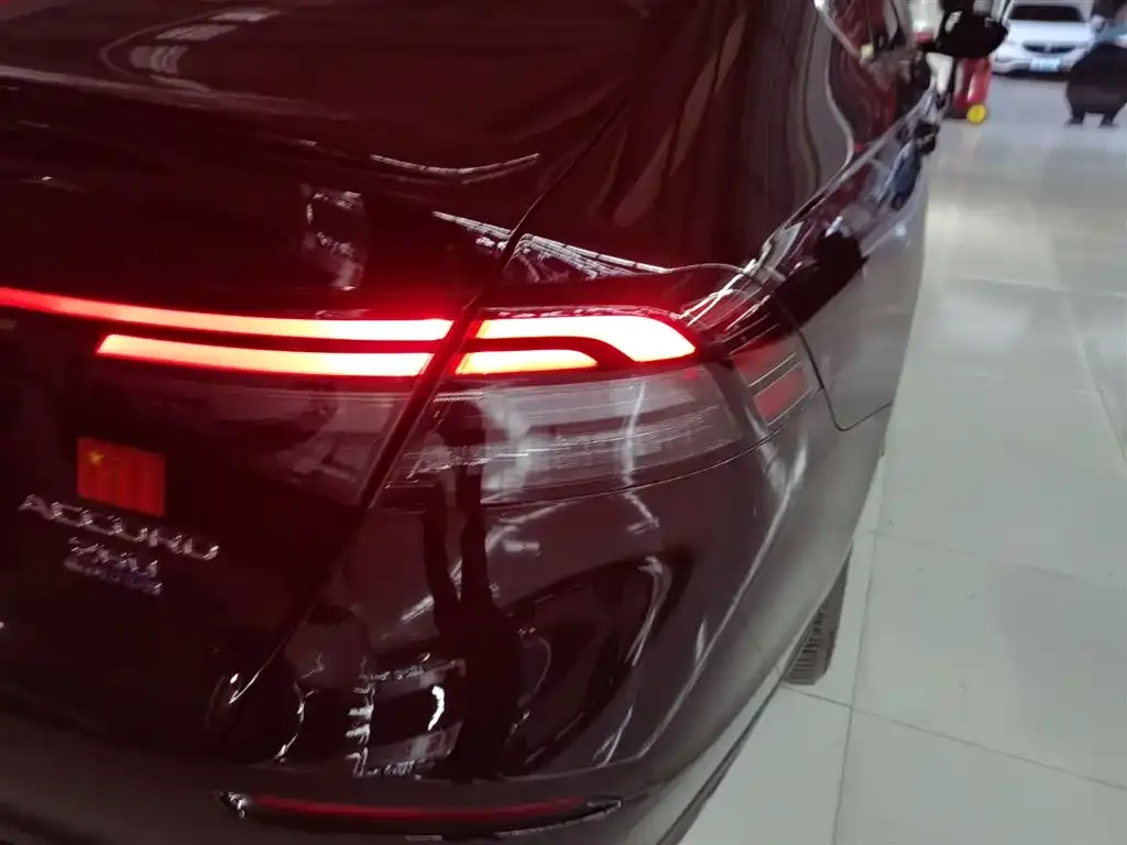 Honda Accord — фото 2