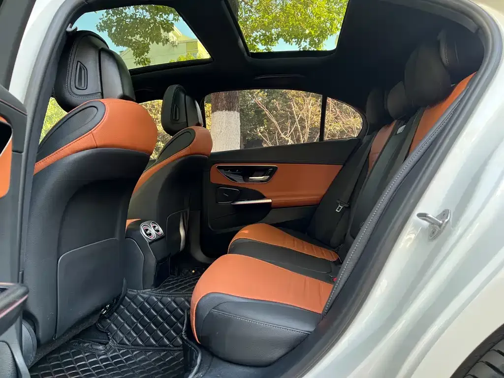 Mercedes-Benz C-Class 2023 из CN, фото 2