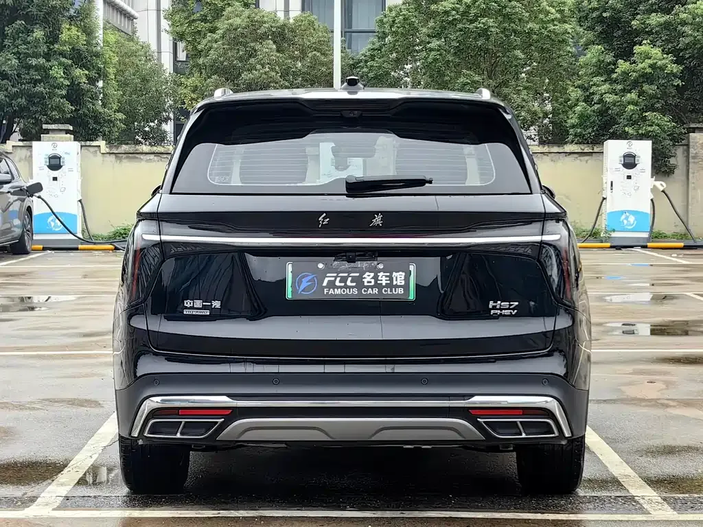 Hongqi HS7 PHEV — фото 9