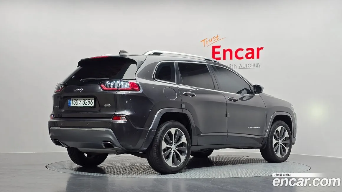 Jeep Cherokee 2021 из KR, фото 2