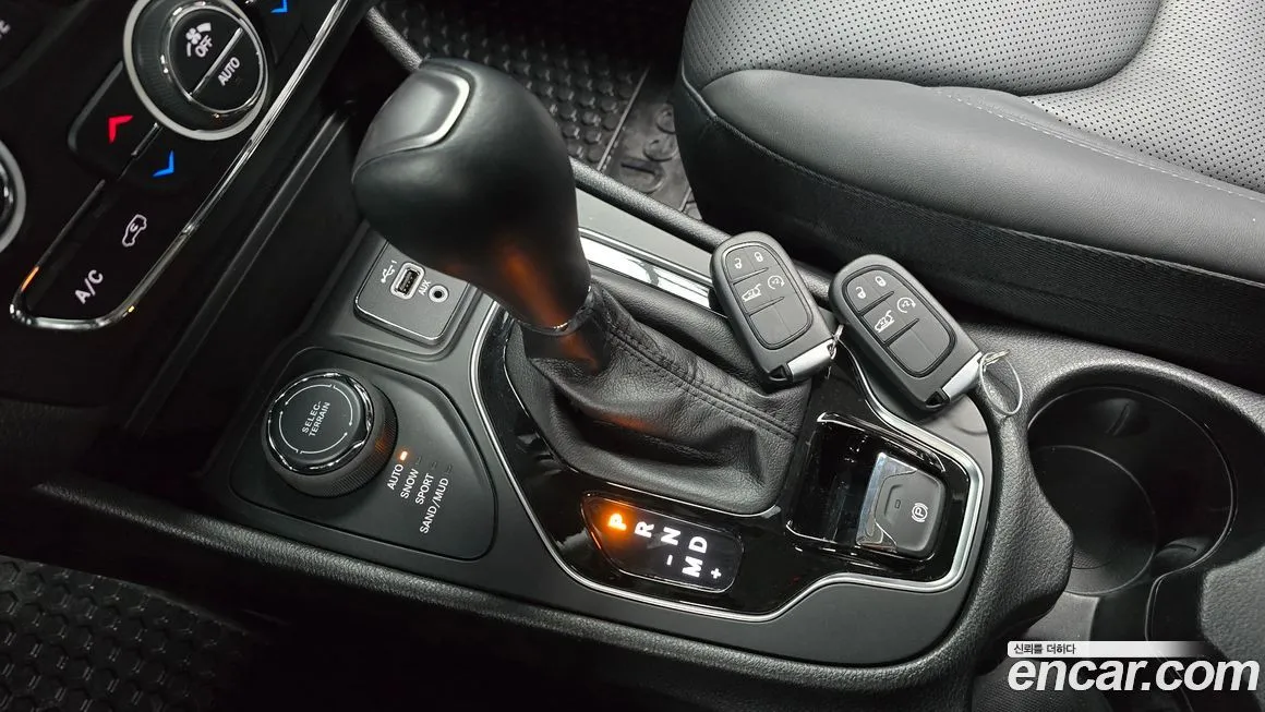 Jeep Cherokee 2021 из KR, фото 6