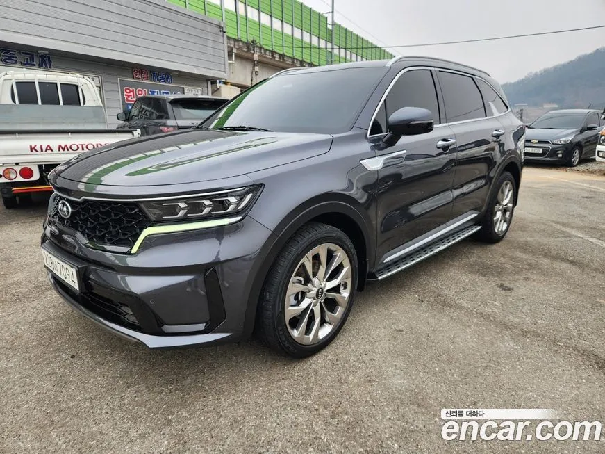 Kia Sorento — фото 10