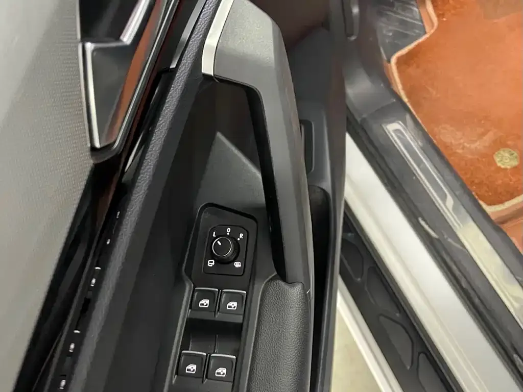 Volkswagen Tayron 2022 из CN, фото 2