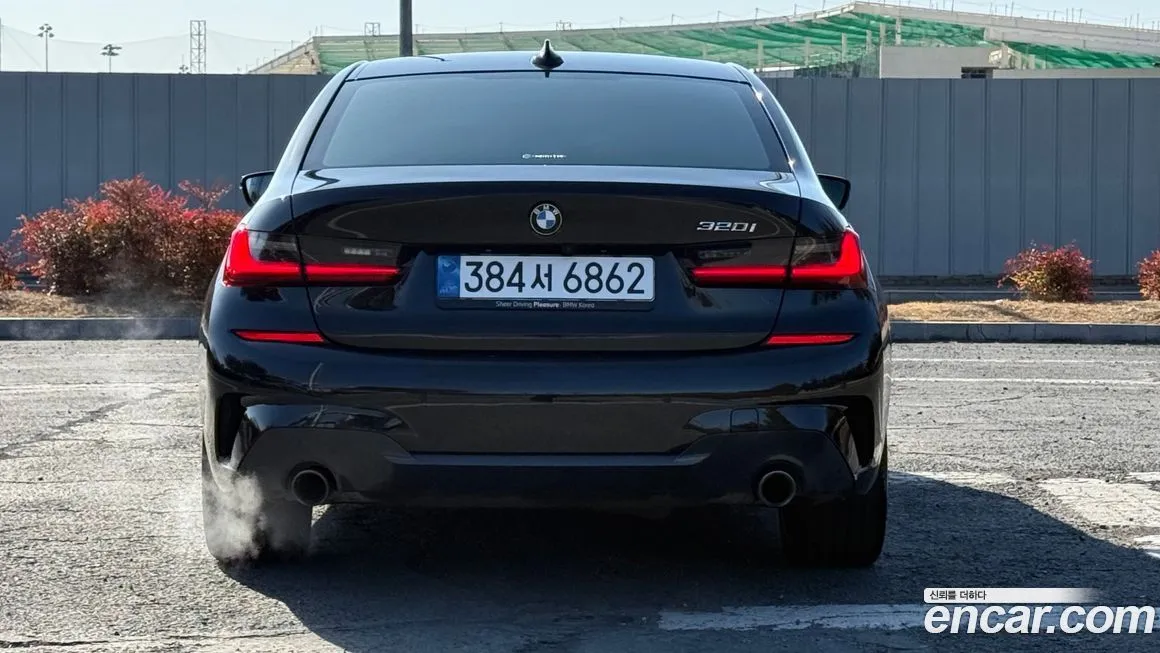 BMW 3-Series 2021 из KR, фото 8