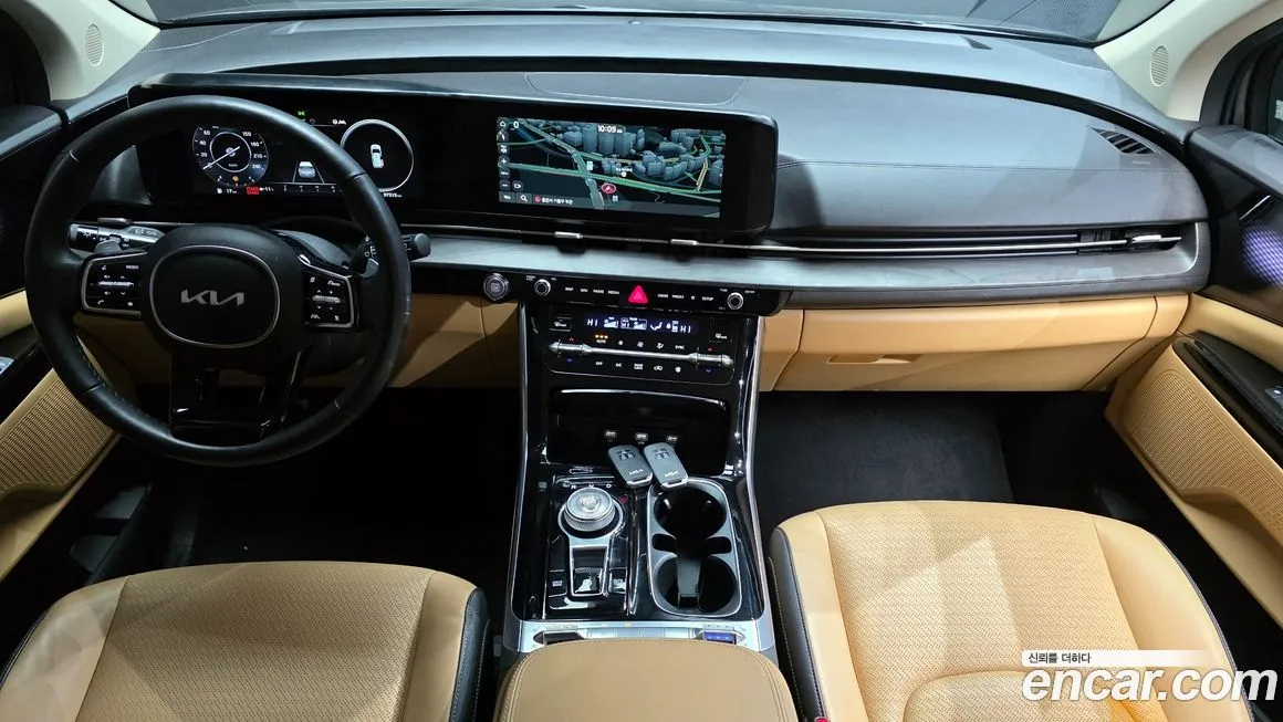 Kia Carnival — фото 10