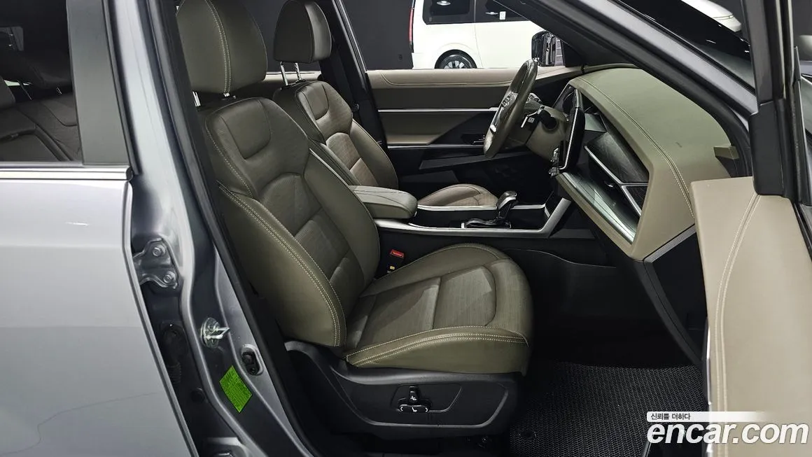 KG Mobility (Ssangyong) Torres — фото 9