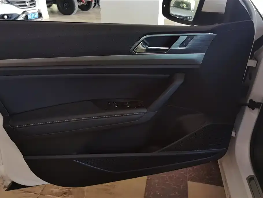 Volkswagen Lavida 2021 из CN, фото 5
