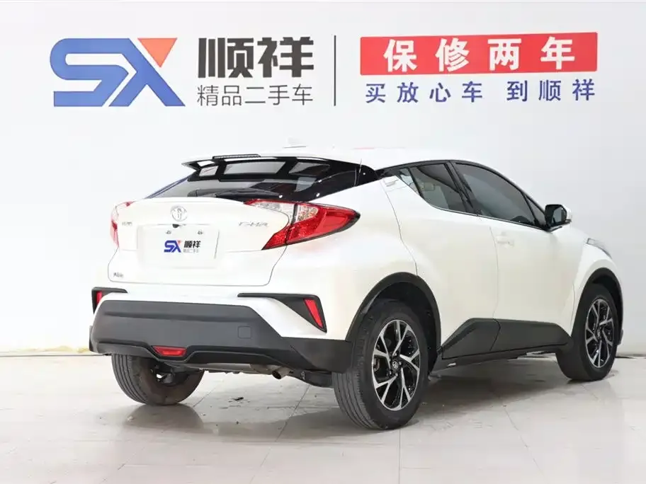 Toyota C-HR 2021 из CN, фото 2