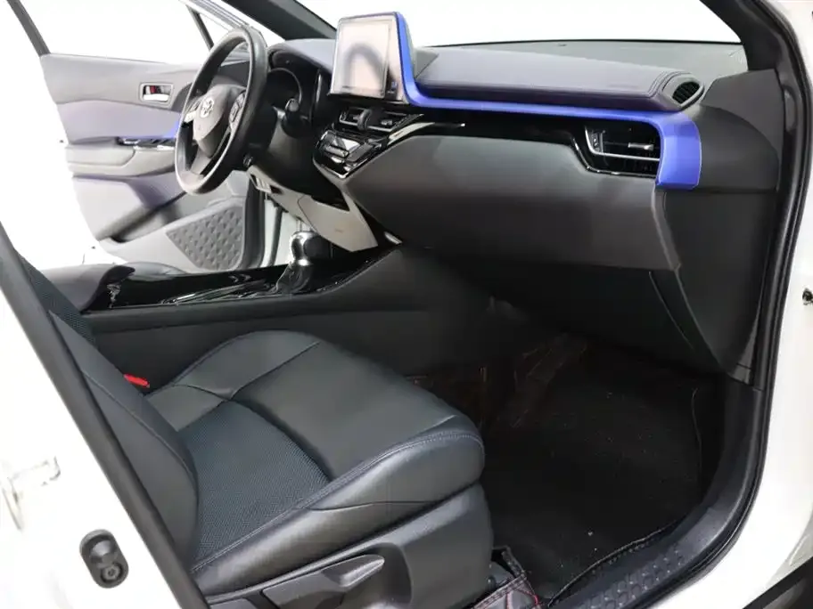 Toyota C-HR 2021 из CN, фото 3