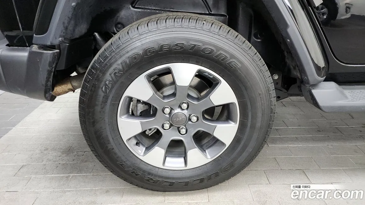 Jeep Wrangler 2022 из KR, фото 4