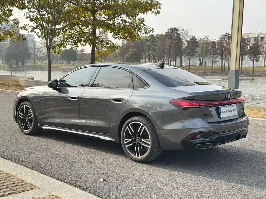 Audi A5L — фото 5
