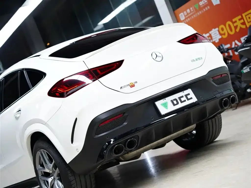 Mercedes-Benz GLE Coupe AMG — фото 10