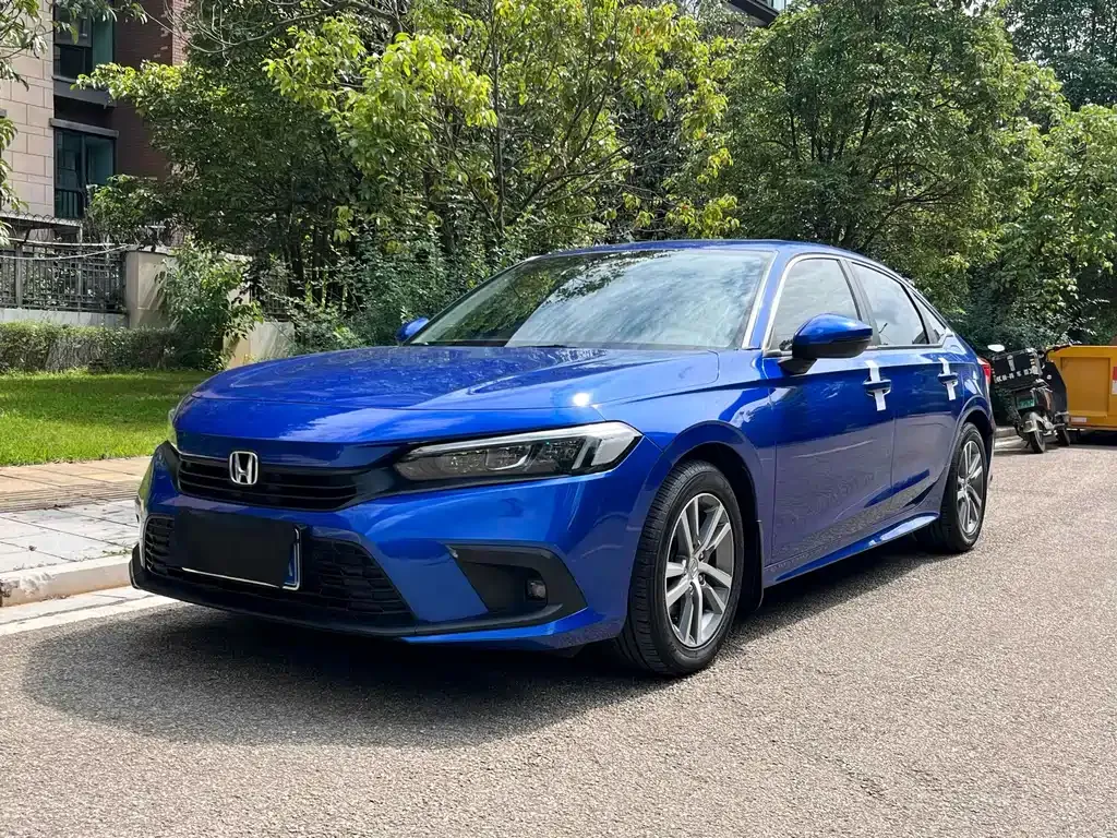 Honda Civic — фото 1