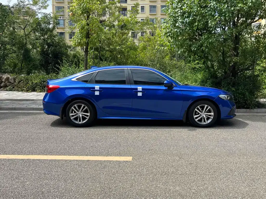 Honda Civic — фото 6
