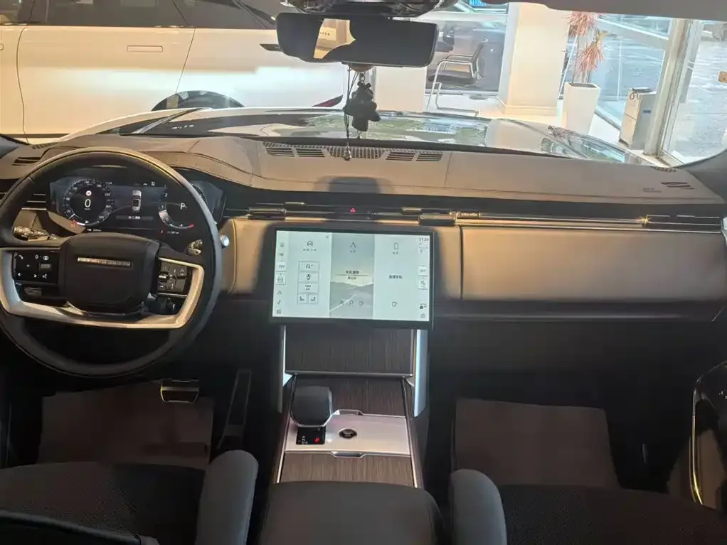 Land Rover Range Rover 2025 из CN, фото 7