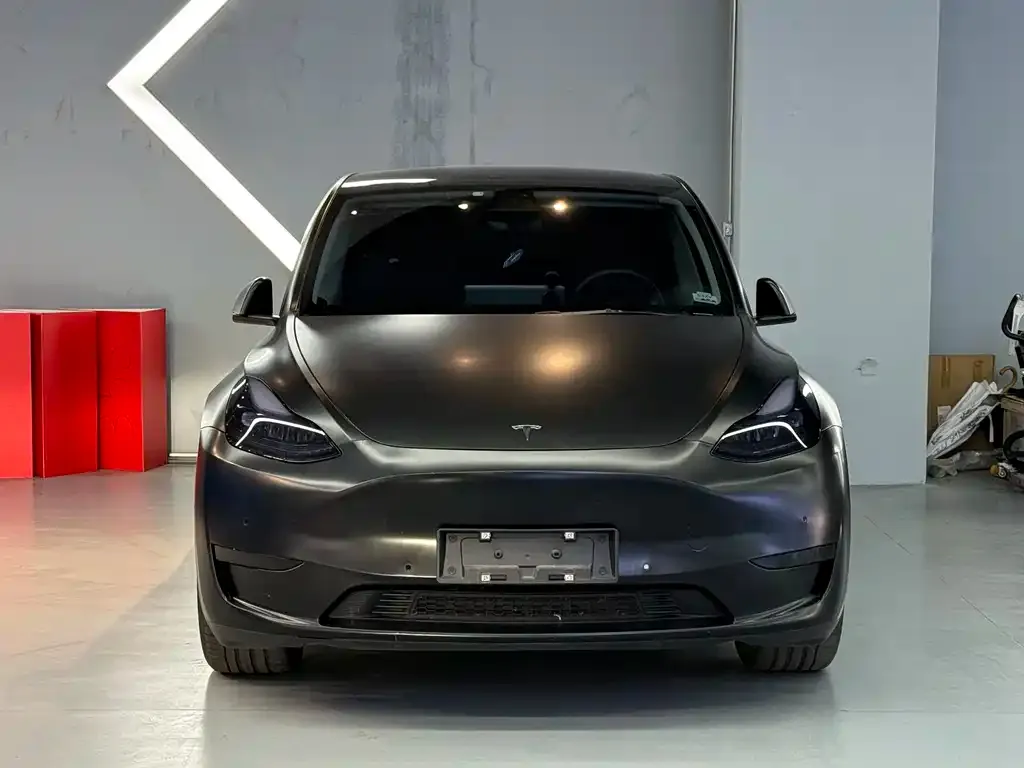 Tesla Model Y — фото 3