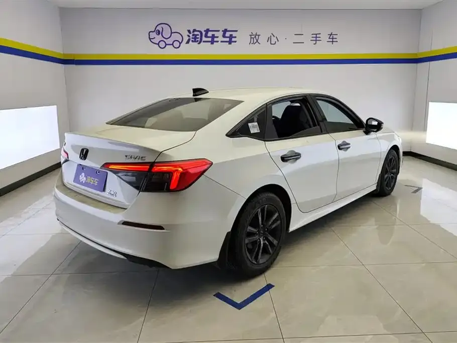 Honda Civic — фото 6
