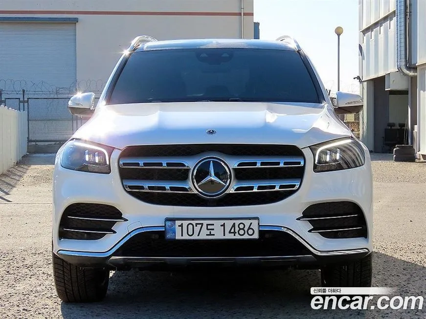 Mercedes-Benz GLS-Class — фото 1