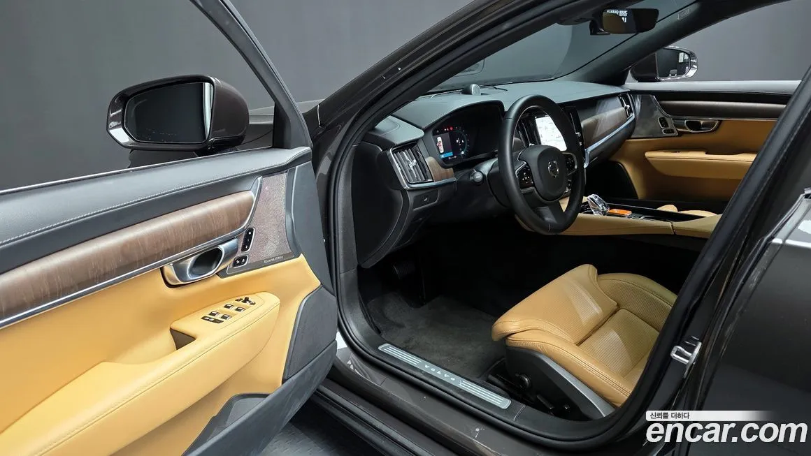Volvo S90 — фото 10