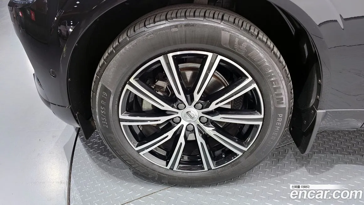 Volvo XC60 2021 из KR, фото 4