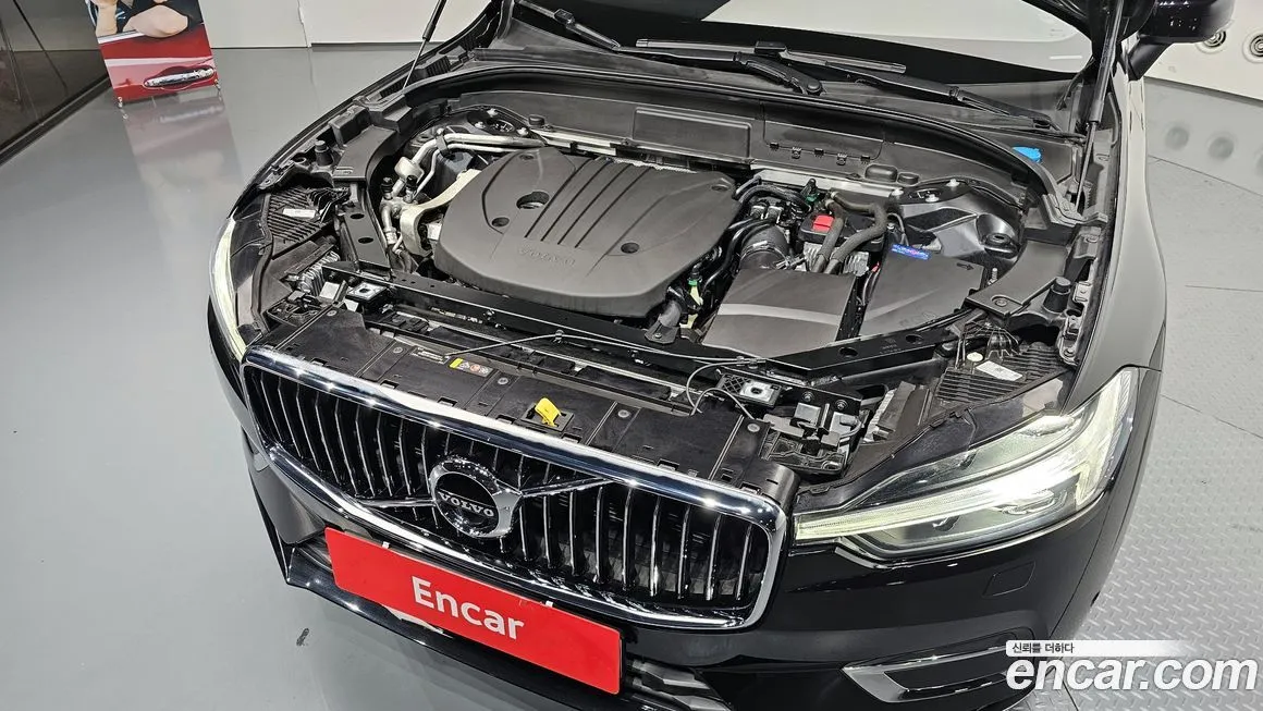 Volvo XC60 2021 из KR, фото 8