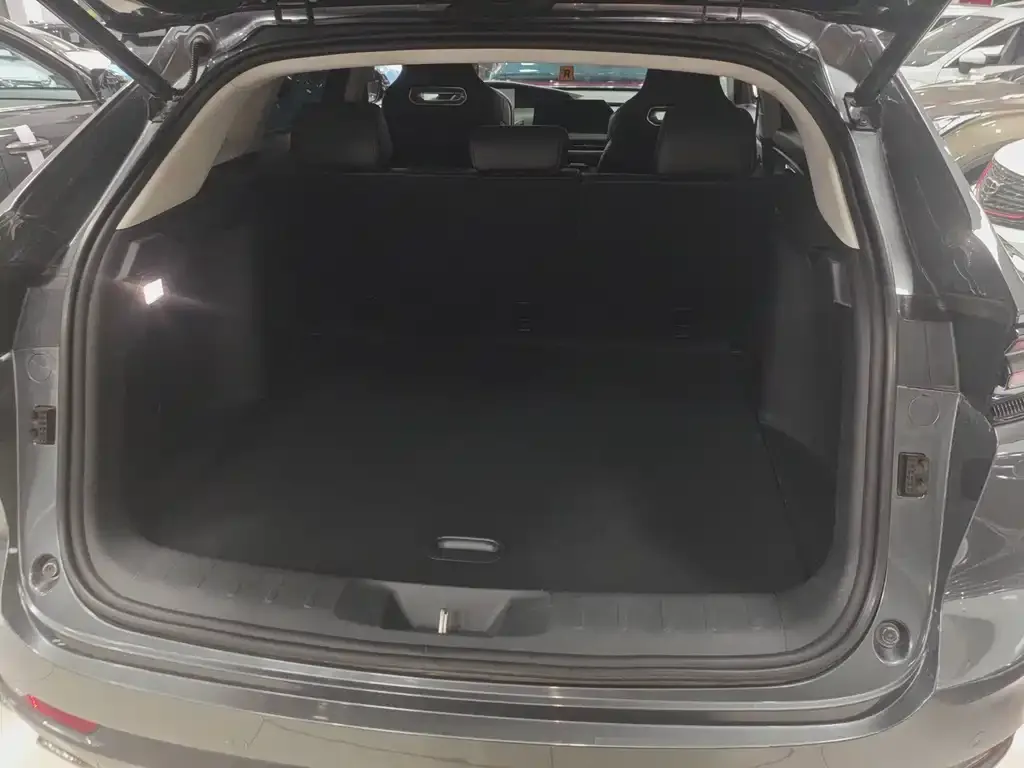 Changan UNI-K 2021 из CN, фото 2