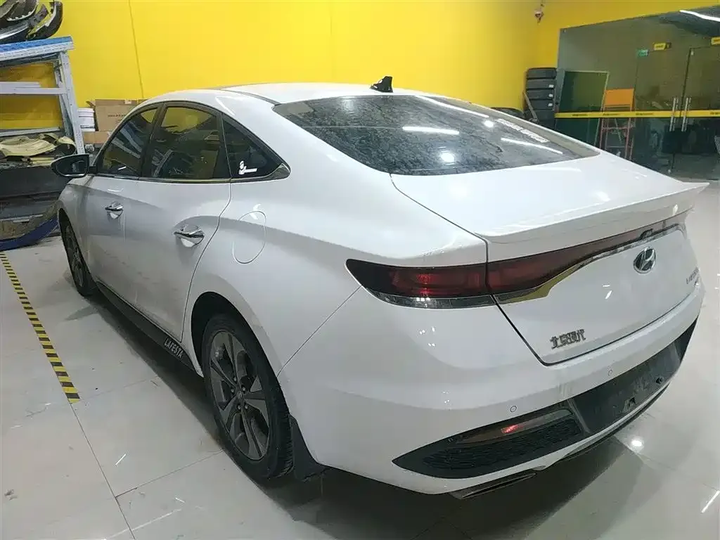 Hyundai Fista 2021 из CN, фото 5
