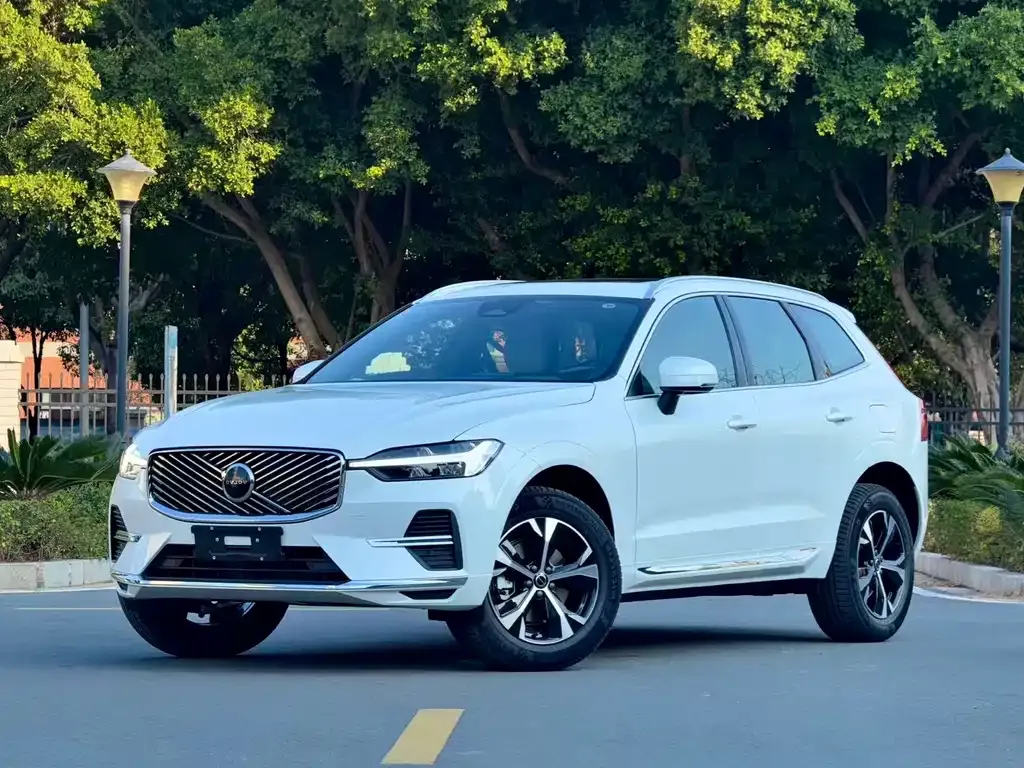Volvo XC60 2026 из CN, фото 1