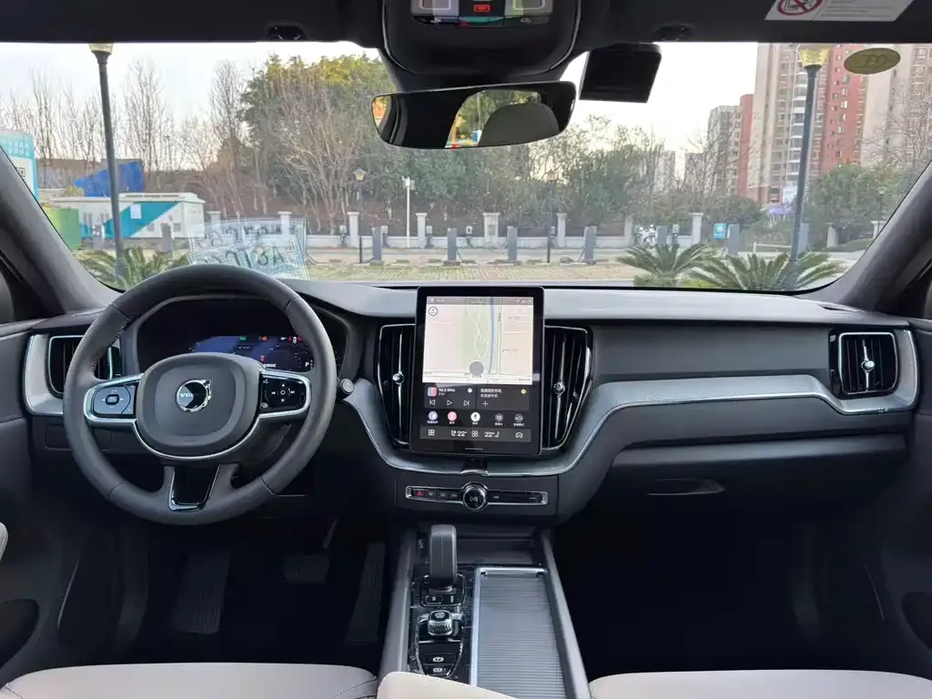 Volvo XC60 2026 из CN, фото 3