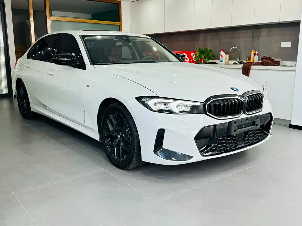 BMW 3 Series 2024 из CN, фото 6