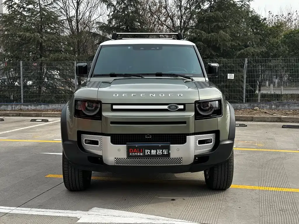 Land Rover Defender — фото 8