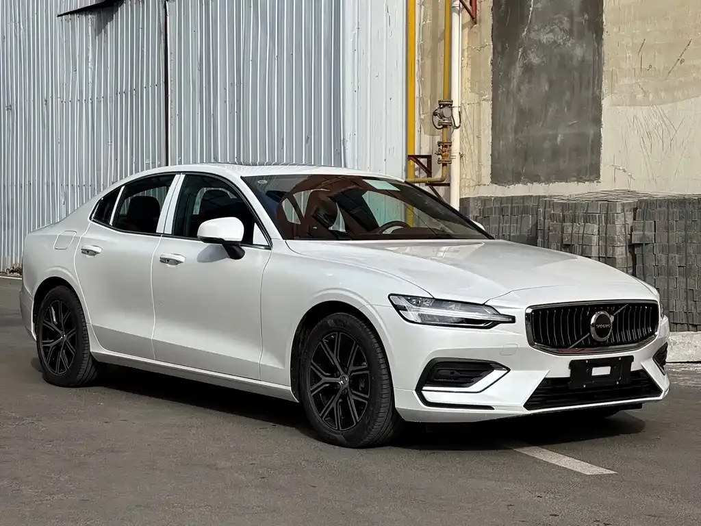 Volvo S60 2026 из CN, фото 6