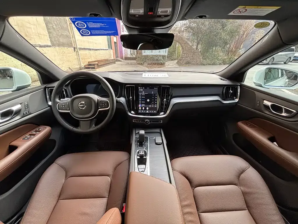 Volvo S60 2026 из CN, фото 10