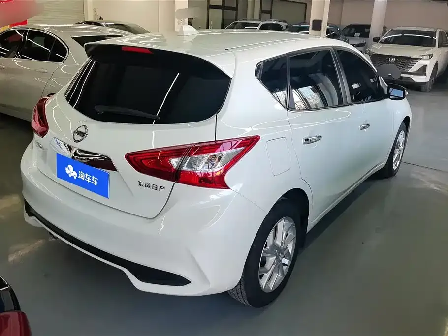 Nissan Tiida 2025 из CN, фото 5