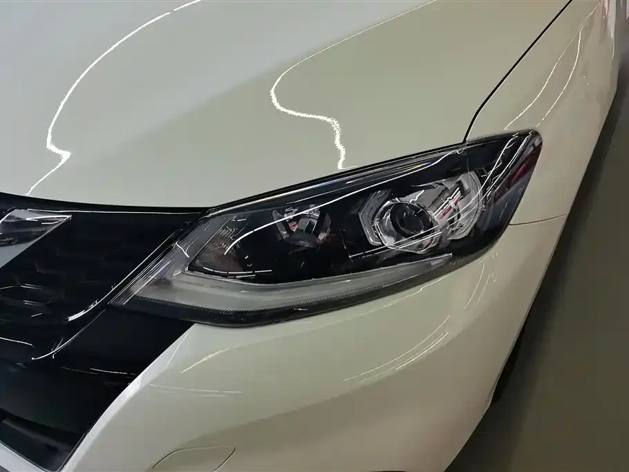 Nissan Tiida 2025 из CN, фото 6