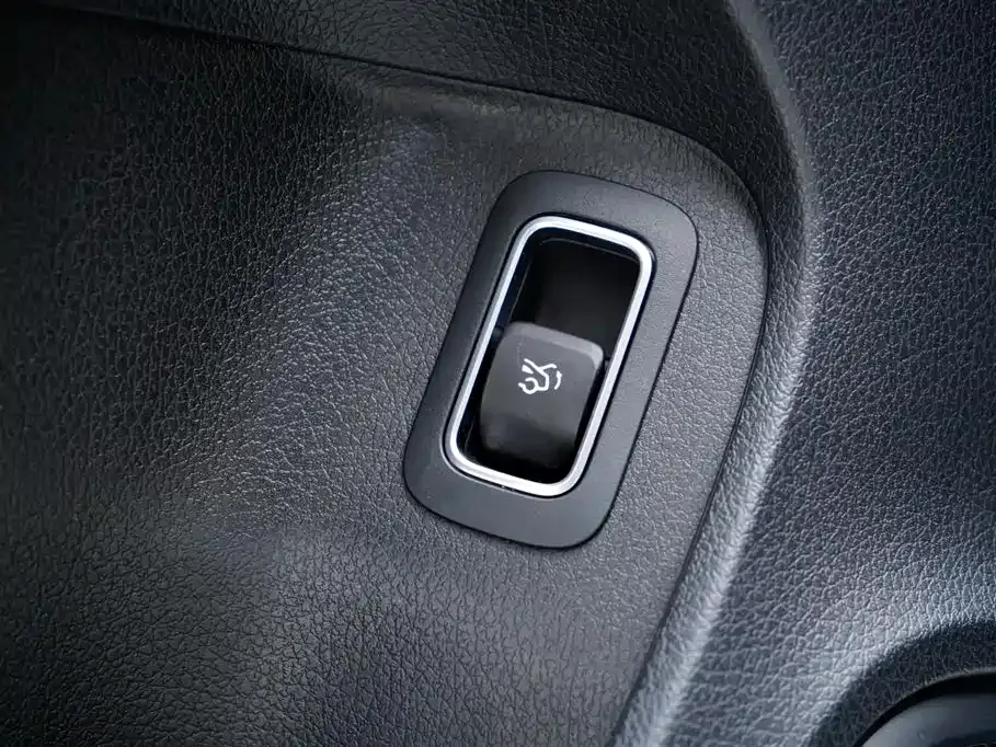 Mercedes-Benz A-Class 2023 из CN, фото 10