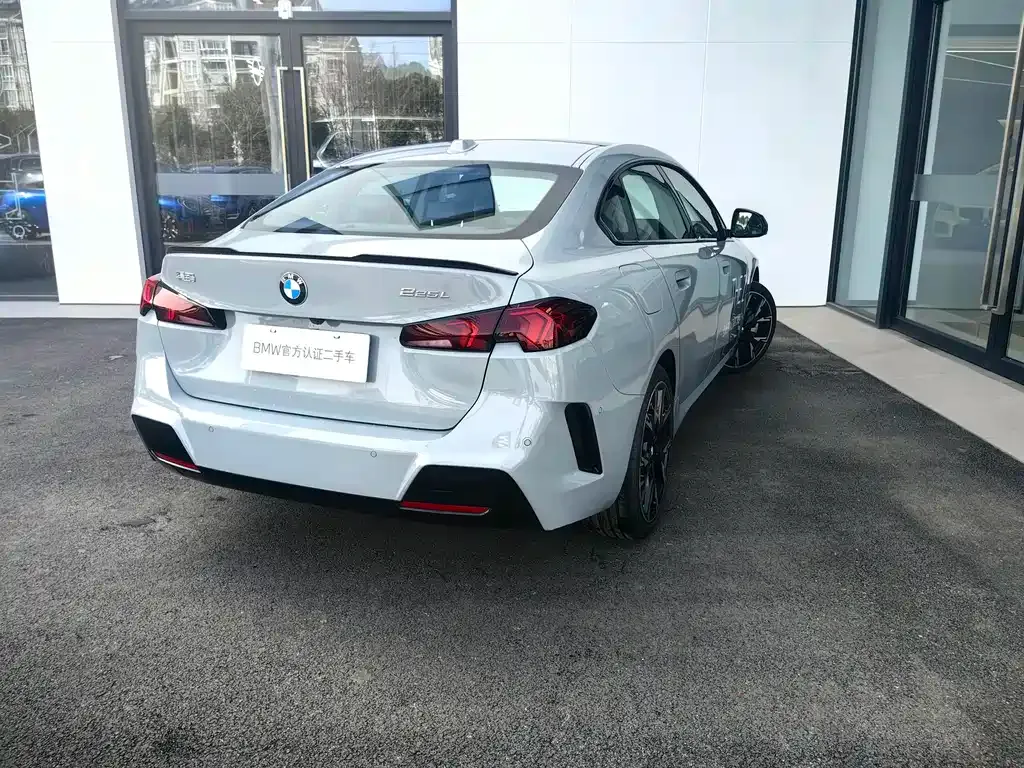 BMW 2 Series 2025 из CN, фото 10