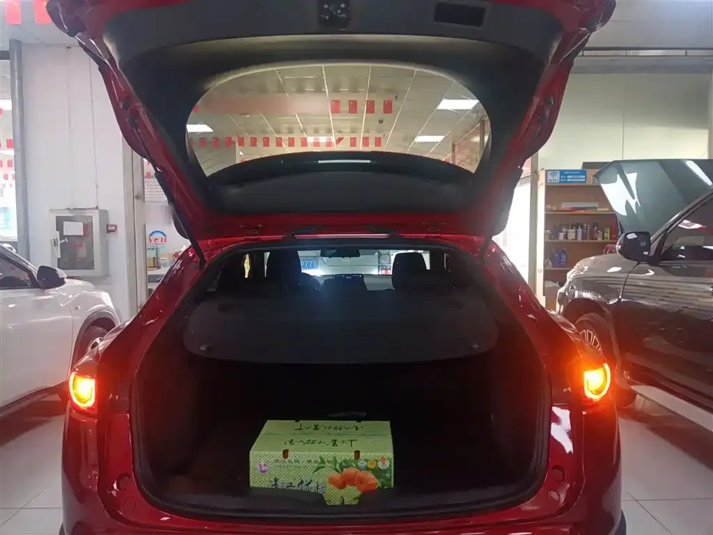 Mazda CX-4 2021 из CN, фото 8