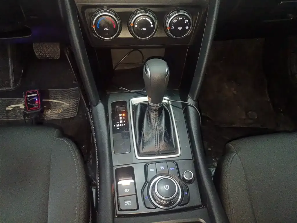 Mazda CX-4 2021 из CN, фото 7