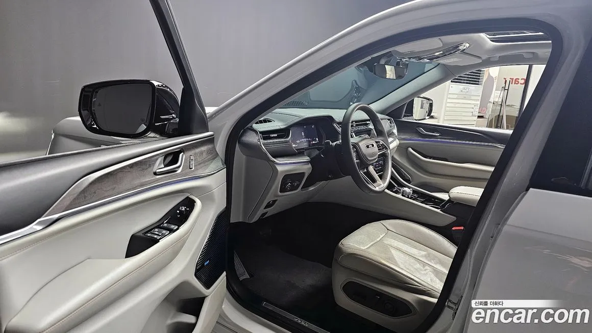 Jeep Cherokee 2023 из KR, фото 10