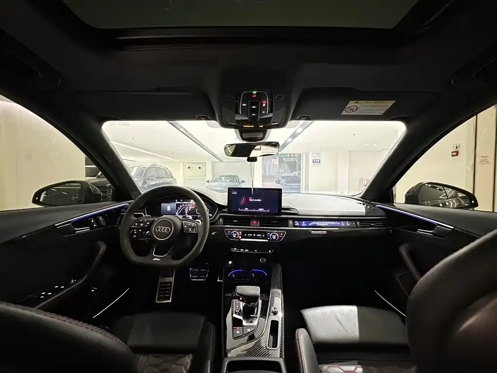 Audi RS 4 2022 из CN, фото 2