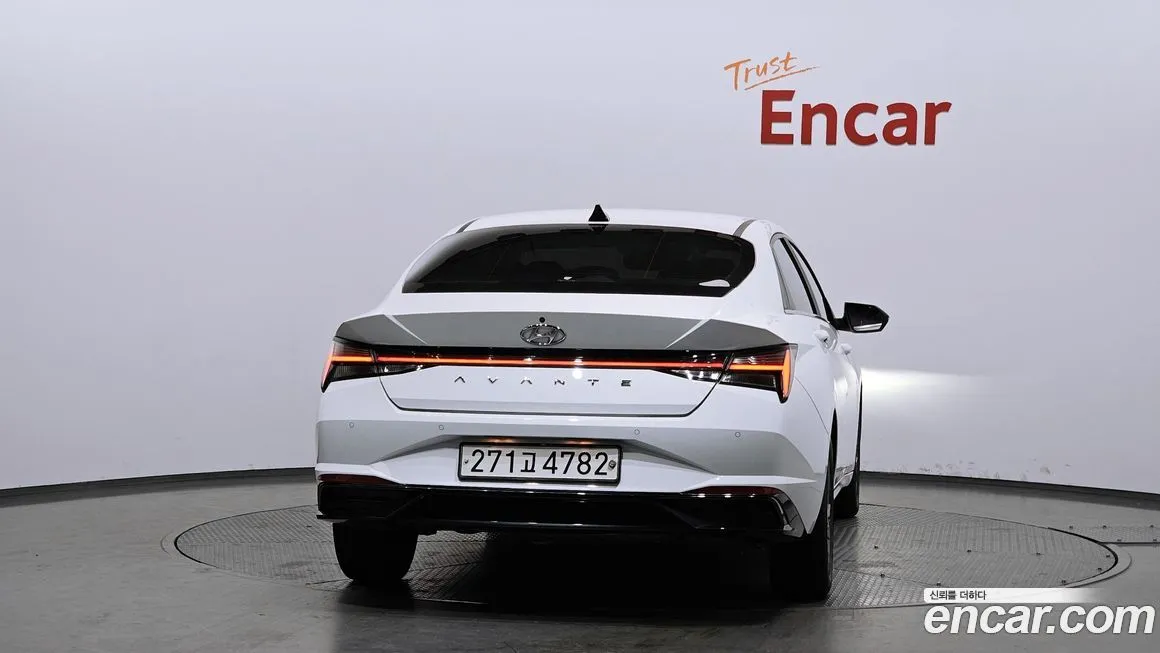 Hyundai AVANTE 2021 из KR, фото 2