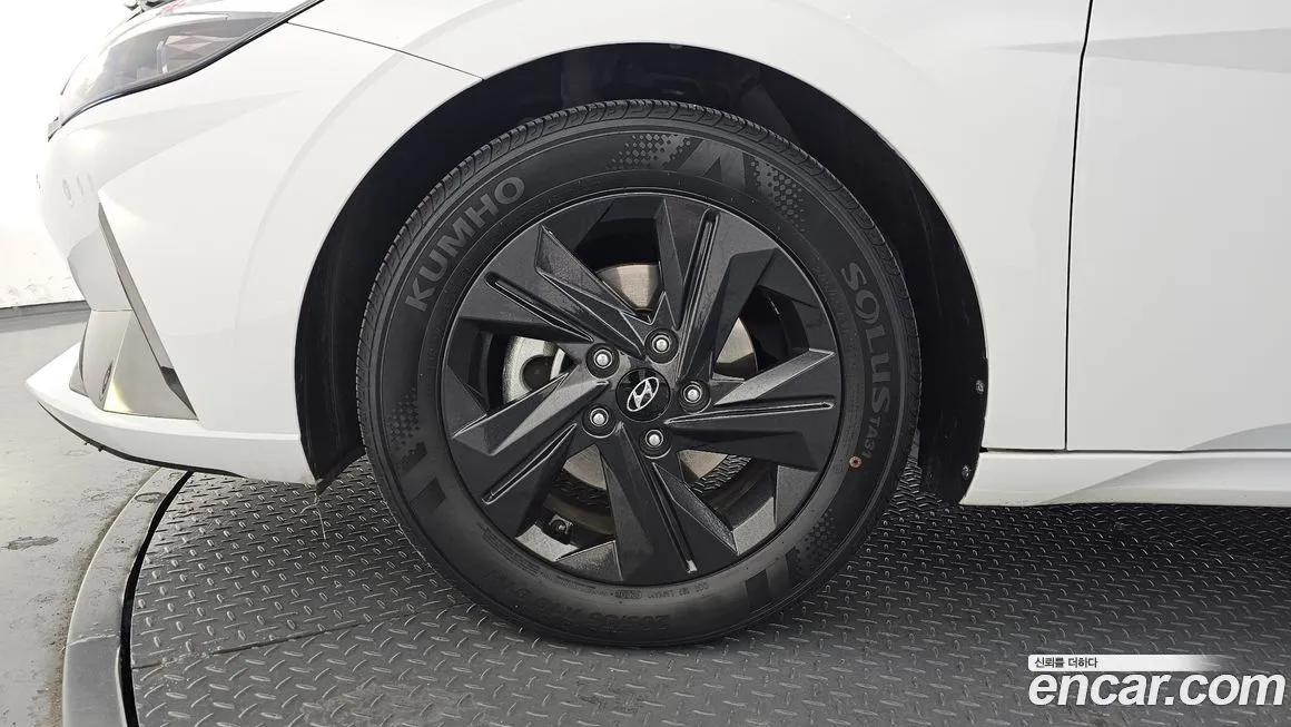 Hyundai AVANTE 2021 из KR, фото 5