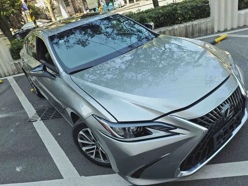 Lexus ES 2024 из CN, фото 8
