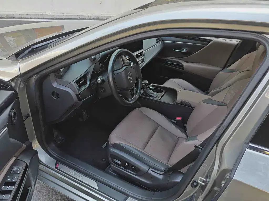Lexus ES 2024 из CN, фото 3
