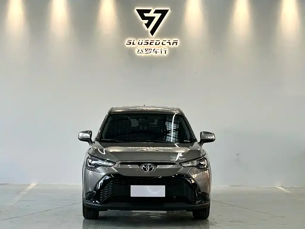Toyota Frontlander 2024 из CN, фото 1